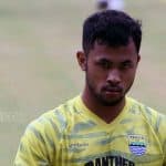 Penampilan Aqil Savik di Bandung Utd Dipantau Pelatih Kiper Persib