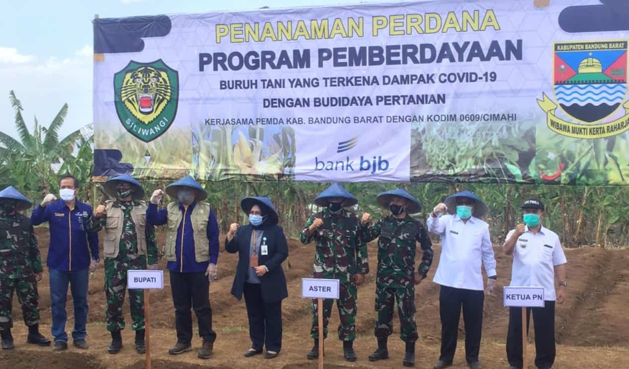 bank bjb Dukung Pemberdayaan Petani di Kabupaten Bandung Barat