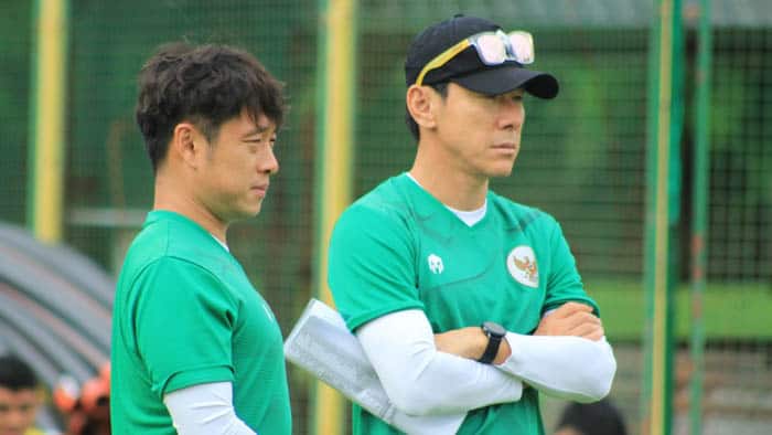 Shin Tae-yong Jalani Pengobatan ke Korea Selatan, Pemusatan Latihan Timnas U-18 Ditunda