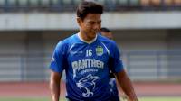 Bek Persib Sebut Liga 1 Tanpa Degradasi Fun Football Namanya!