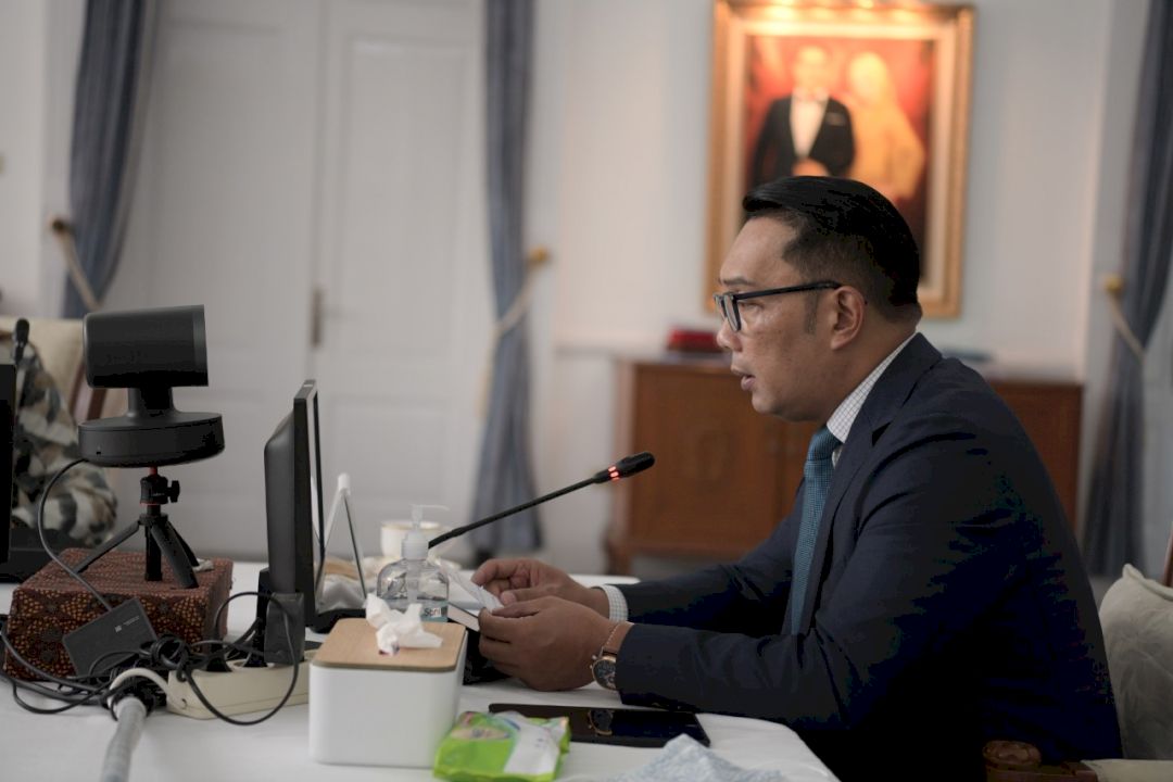 Ridwan Kamil Minta OJK dan BI Jabar Tingkatkan Edukasi Keuangan Digital