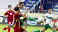 Analisis Robert Mengapa Sepak Bola Indonesia Tertinggal