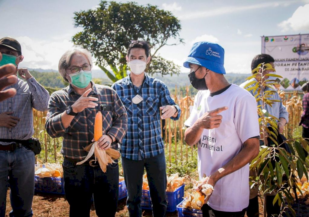  Petani Milenial Binaan Dinas TPH Jabar Panen Jagung Hibrida