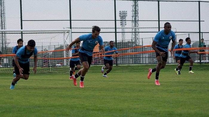 Timnas Indonesia dan Indonesia U-18 Gelar Latihan Bersama di Turki, Langkah Shin Tae-yong Dipuji Pemain