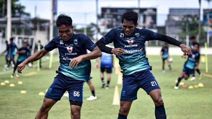 Bukan Hanya Jupe Pemain Persib yang Dibelit Cedera Jelang Lawan Borneo FC