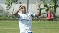 Respons Ezra Walian Soal Kehadiran Ciro Alves di Skuad Persib