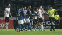 Panasnya Duel Persib vs Bali United, Piala Presiden Rasa Liga 1