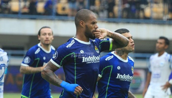 Liga 1: Hasil Sementara Pertandingan Persib Vs PSIS, David da Silva Lakukan Tendangan Penalti Dua Kali