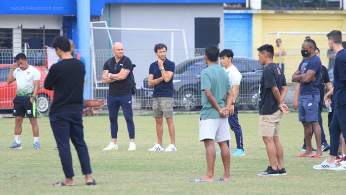 Hari Ini Persib Geber Latihan Pagi dan Sore