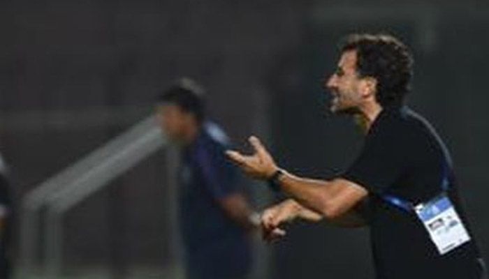 Rekor Fantastis Luis Milla Antar Persib Bandung Gusur Persija di Klasemen Sementara Liga 1