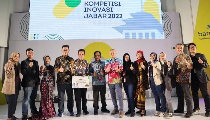  Telkom Peroleh Tiga Penghargaan pada Kompetisi Inovasi Jawa Barat 2022