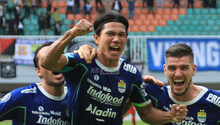 Rekor Tak Terkalahkan Persib Bandung Dipatahkan PSM Makassar di Stadion Pakansari