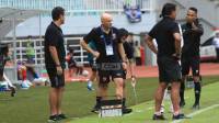 Bernardo Tavares Sebut Wasit Cederai Laga Persib vs PSM