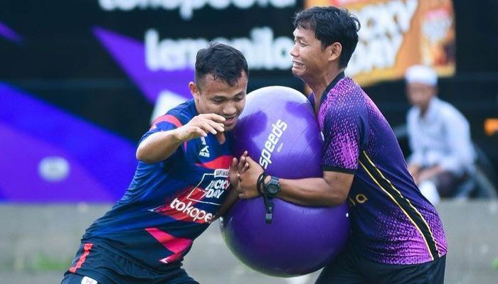 Jelang Kontra Persib, Rodrigo Santana Angkat Mental Pemain RANS Nusantara FC