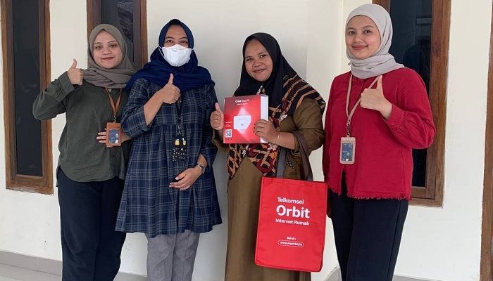 IndiHome Jawa Barat Bagi-Bagi Orbit di Promo Imlek 2023