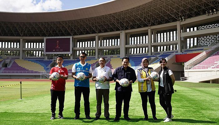 Jelang Piala Dunia U-20 2023, Erick Thohir Ungkap PR Stadion Manahan