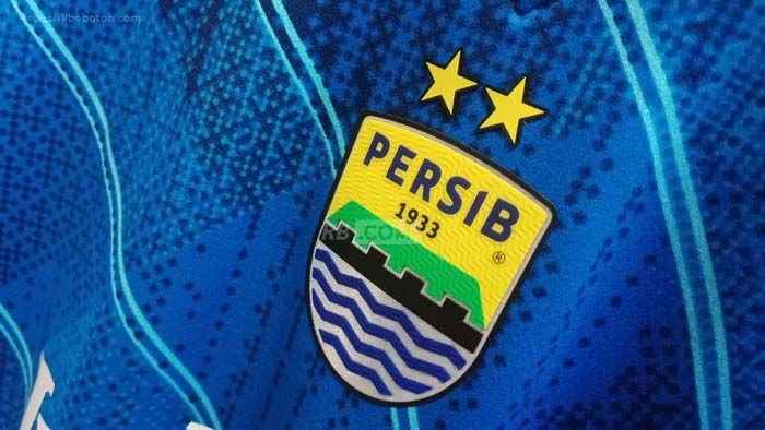 Sponsor Baru Akan Nangkring di Jersey Persib Bandung