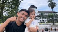 Dikontrak Persib Bandung Miliaran Rupiah, Ryan Kurnia Berburu Rumah untuk Keluarga Kecilnya