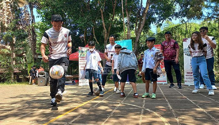 Thirteen Football Academy Kembali Gelar Roadshow Bersama Atep dan Dias Angga