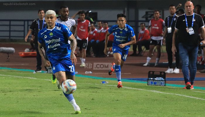Hasil Pertandingan RANS Nusantara FC vs Persib di Babak Pertama