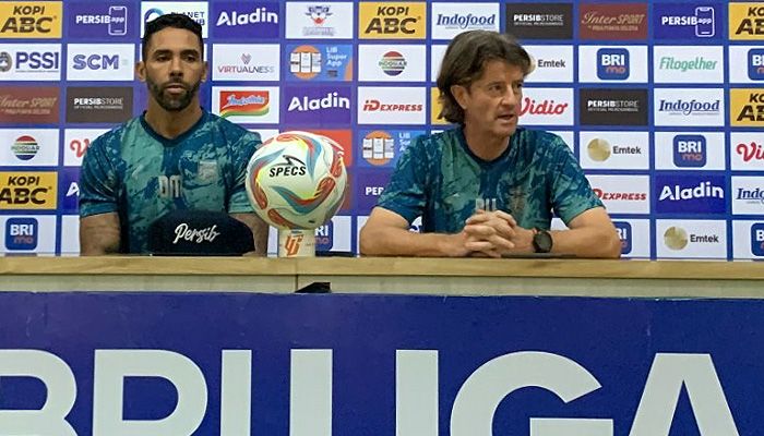 Komentar Pieter Huistra Setelah Borneo FC Ditaklukkan Persib