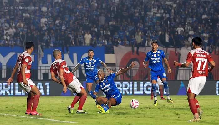 Persib Wajib Waspada, Madura United Pernah Bikin Comeback Epik di Bangkalan