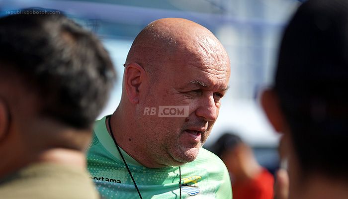 Persib Berpartisipasi di Piala Presiden 2024, Bojan Hodak Beberkan Targetnya