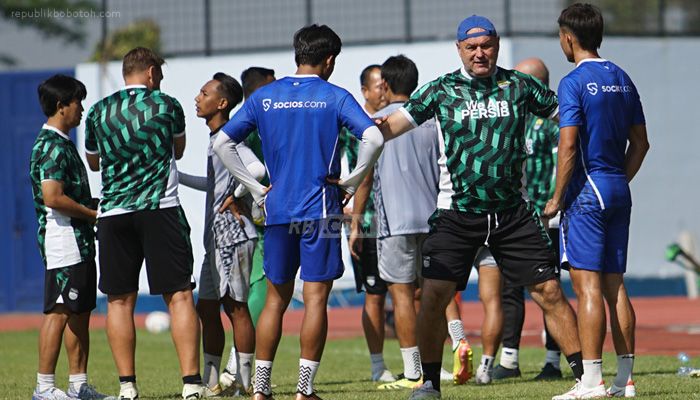 Persib Siap Jadi Tuan Rumah Piala Presiden, Adhitia Ungkap Rencana Bojan Hodak