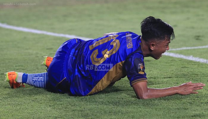 Febri Hariyadi Sempat Gunakan Kursi Roda, Dokter Persib Beri Penjelasan