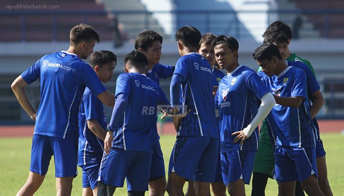 Adaptasi Terus Berprogres, Gustavo Franca Makin Kerasan di Persib