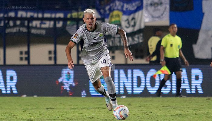 Tyronne del Pino Berambisi Membawa Persib Melangkah Jauh di Piala Presiden 2024