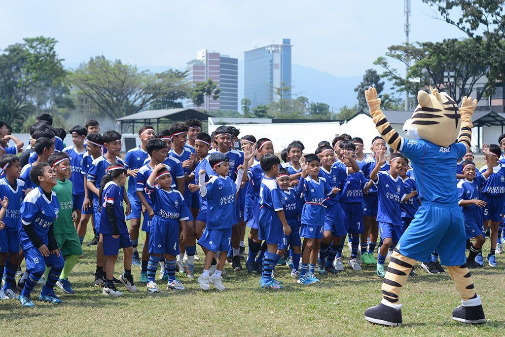 Cara Persib Rayakan HUT RI ke-79