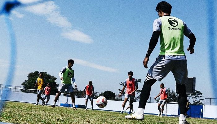 Kembali Gelar Latihan, Dua Pemain Penting Persib Absen 