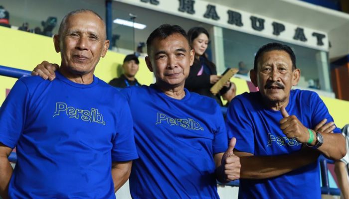 Tonton Langsung Kemenangan Persib atas PSBS, Tiga Legenda Pangeran Biru Terharu