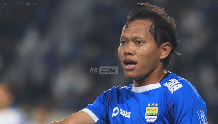 Adam Alis Akui Hasil Imbang Atas Madura United Membuat Pemain Persib Kecewa