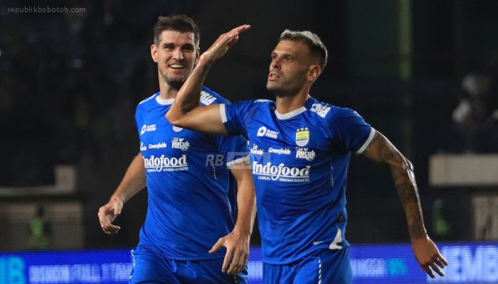 Rahasia di Balik Penampilan Stabil Tyronne del Pino Bersama Persib