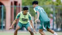 Jelang Laga Kontra Persib, Persebaya Dapat Suntikan Kekuatan Baru 