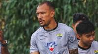 Tak Ingin Larut Dalam Kebahagiaan, Gustavo Franca Tatap Laga Versus Persebaya 