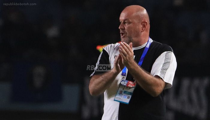 Bojan Hodak Sebut Juara Paruh Musim Tidak Penting