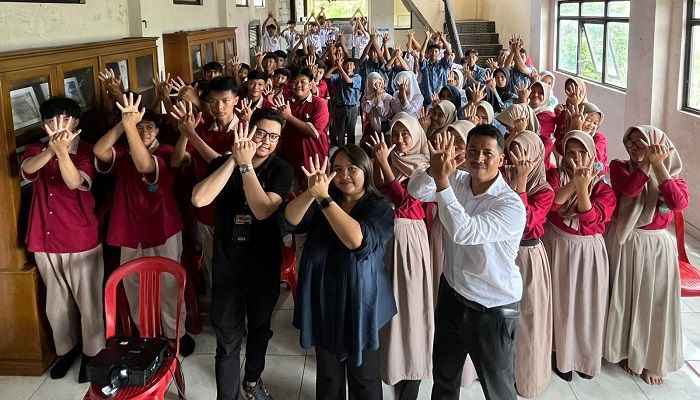 Tingkatkan Literasi Digital Generasi Muda, Telkom Regional II Gelar Indibiz Goes To School