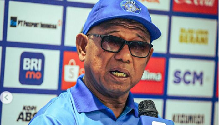 Emral Abus Akui PSBS Biak Merasa Diuntungkan Hadapi Persib di Stadion Lukas Enembe