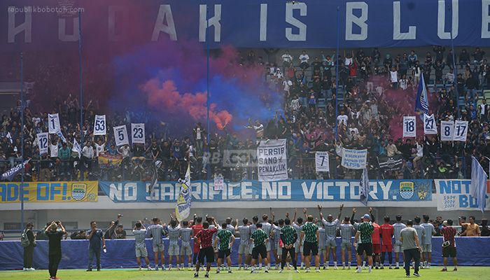 Suport Bobotoh di Latihan Persib Bikin Bojan Hodak Makin Termotivasi, Sampai Bilang Begini