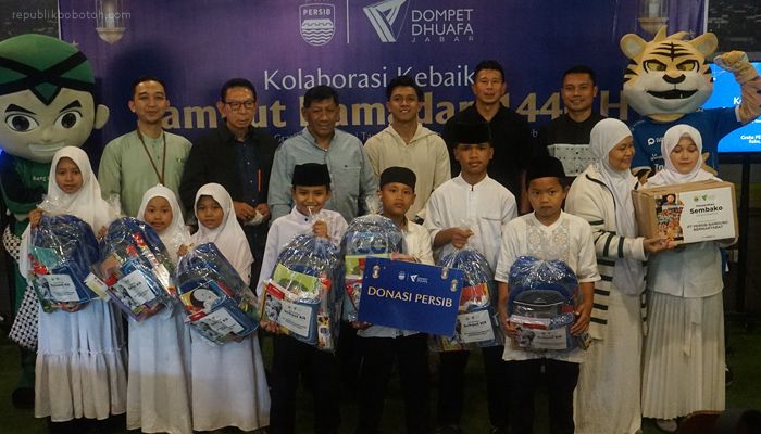 Sambut Ramadan, Persib dan Dompet Dhuafa Gelar Kegiatan Sosial