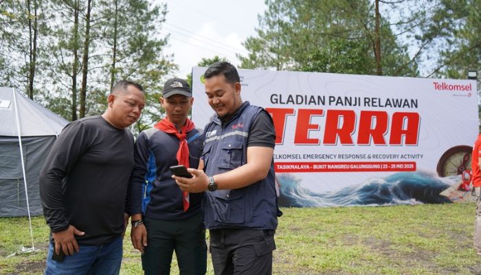 Telkomsel Konsisten Terapkan ESG lewat Kegiatan Gladian PANJI TERRA di Tasikmalaya