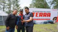Telkomsel Konsisten Terapkan ESG lewat Kegiatan Gladian PANJI TERRA di Tasikmalaya