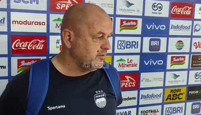 Bonus Menanti, Bojan Hodak Pastikan Meski Sudah Juara Persib Tetap Targetkan Kemenangan di Tiga Laga Sisa