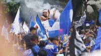 Gubernur Jawa Barat Dedi Mulyadi Berikan Bonus Rp2 Miliar Untuk Persib Juara
