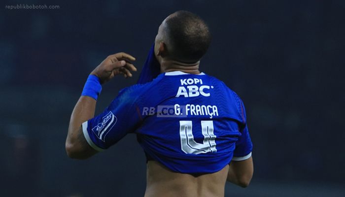 Ini Jawaban Gustavo Franca Ketika Diminta Bobotoh Tetap 'Stay' di Persib
