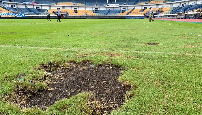 Begini Penampakan Stadion GBLA yang Rusak Akibat Ulah Oknum Suporter
