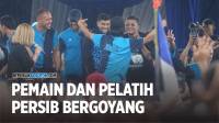 [VIDEO] Persib Gelar Pesta Juara Hibur Warga Tanjungsari, Umuh Nyawer, Bojan Hodak Bergoyang